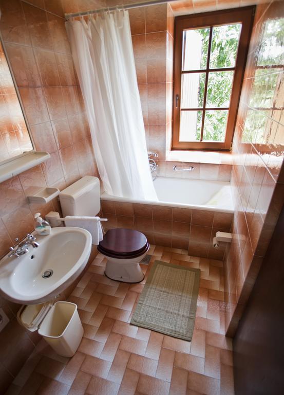 Holiday Home Stancija Becic Mugeba 外观 照片